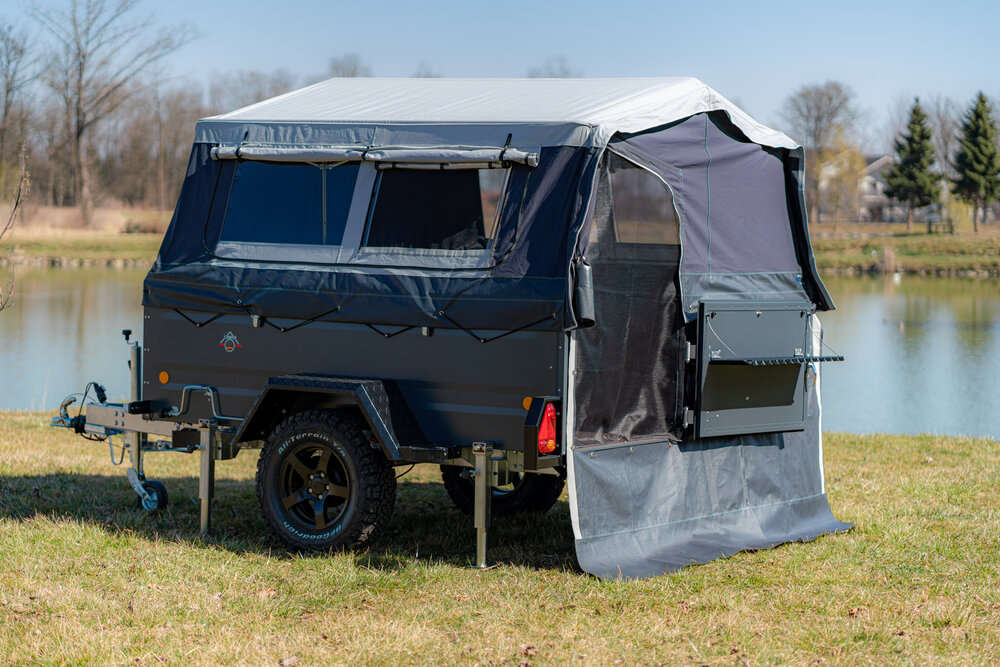 anhaengerzelt-581dkc.jpg Klappcamper Modelle vergleichen | Zeltanhänger ab 6.490 € Cultmobil – Bild 1