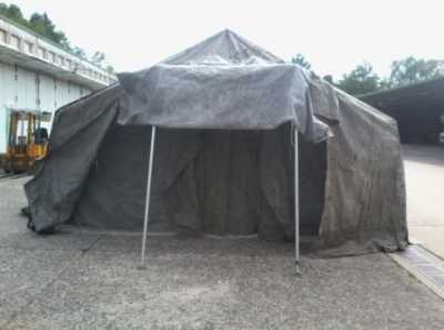 bundeswehr-zelt-141dpz.jpg Zelt Bundeswehr Mannschaftszelt, Einheitszelt Typ 1, 10x5m mit Vorzelt 2m – Bild 1