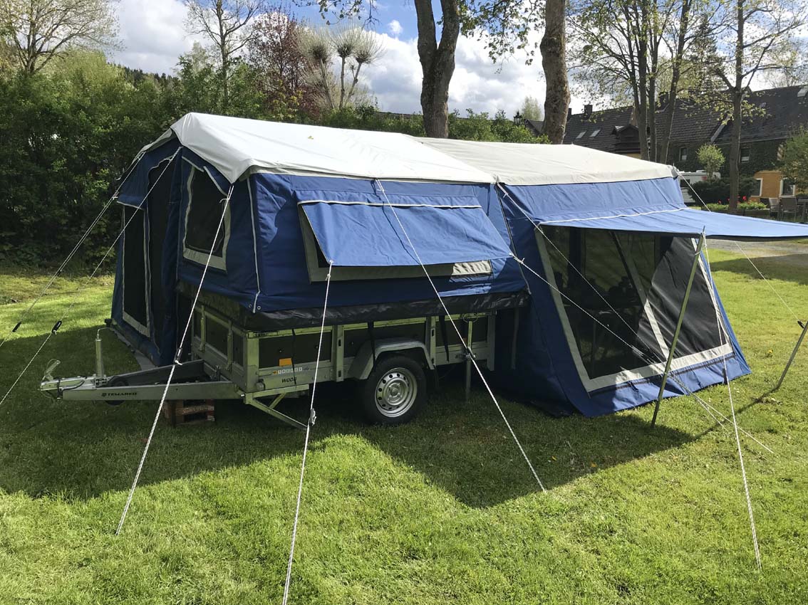 zelt-fuer-anhaenger-240vmf.jpg Dachcamper Zeltanhänger, Faltcamper und Dachzelte kaufen Anhängerzelt – Bild 1