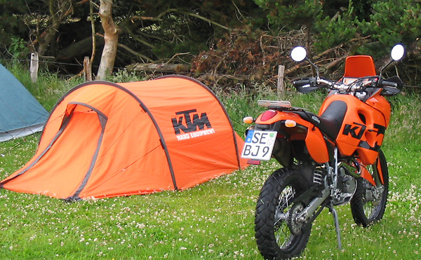 zelt-fuer-motorrad-849sap.jpg Endurowandern mit Motorrad, Zelt und Schlafsack in Schottland und Skandinavien – Bild 1